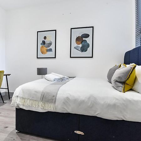 Lovely 2 Bedroom Apartment In Greater Londra Esterno foto