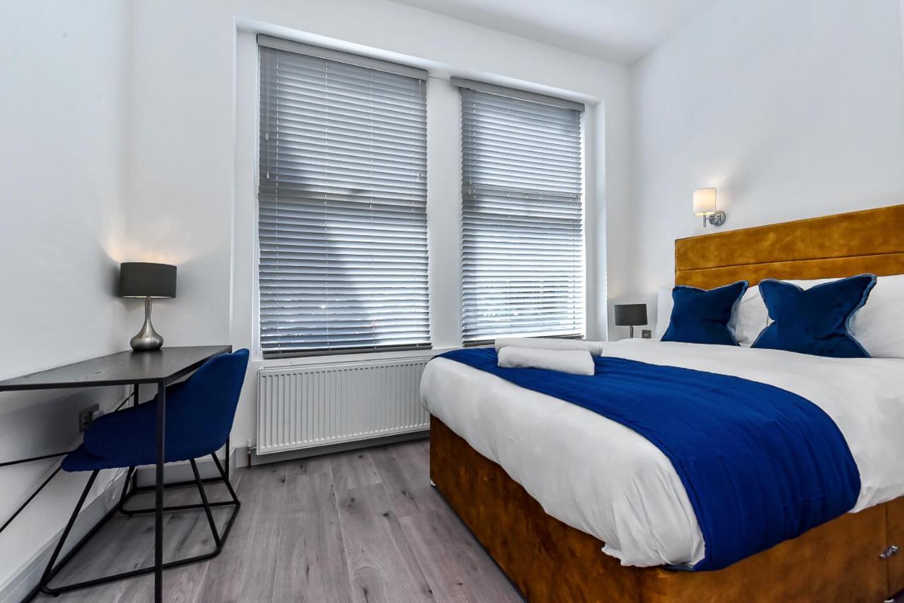 Lovely 2 Bedroom Apartment In Greater Londra Esterno foto